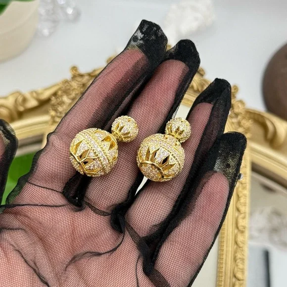 Glamorous Gold-Tone Double Sphere Drop Earrings ✨ - Picture 3 of 8